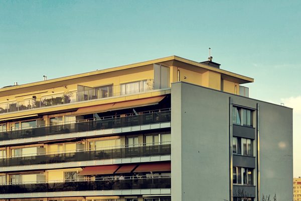 Appartement locatif — vente à terme